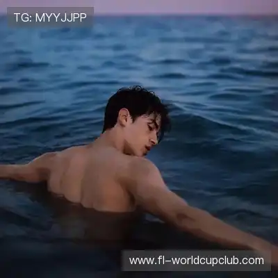 劳麟非